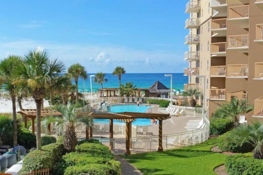 Pelican Beach Resort-Walkout Unit-On The Beach Destin Exterior photo